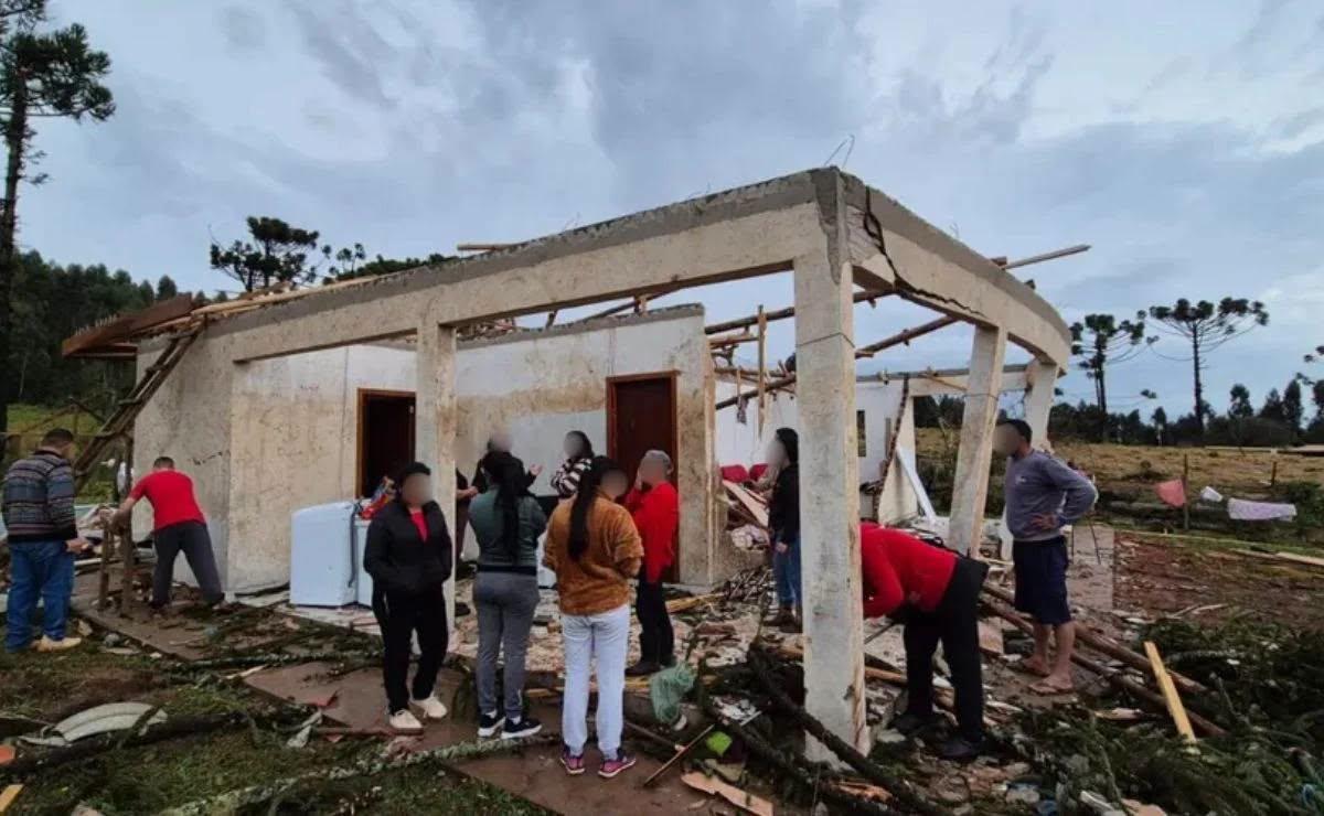 Simepar analisa se tempestade provocou tornado em comunidade de Reserva, no Paraná