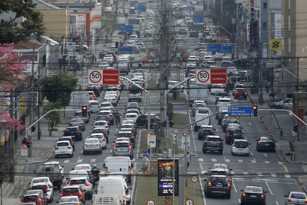 Licenciamento 2026 já começou no Paraná; confira o calendário