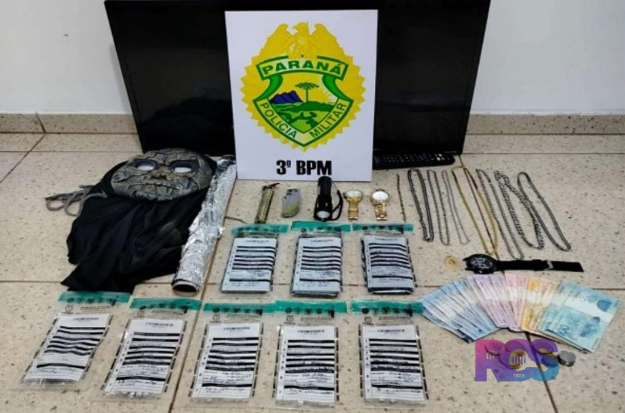 Polícia Militar desmantela ponto de tráfico e apreende drogas, dinheiro e objetos em Itapejara D’Oeste