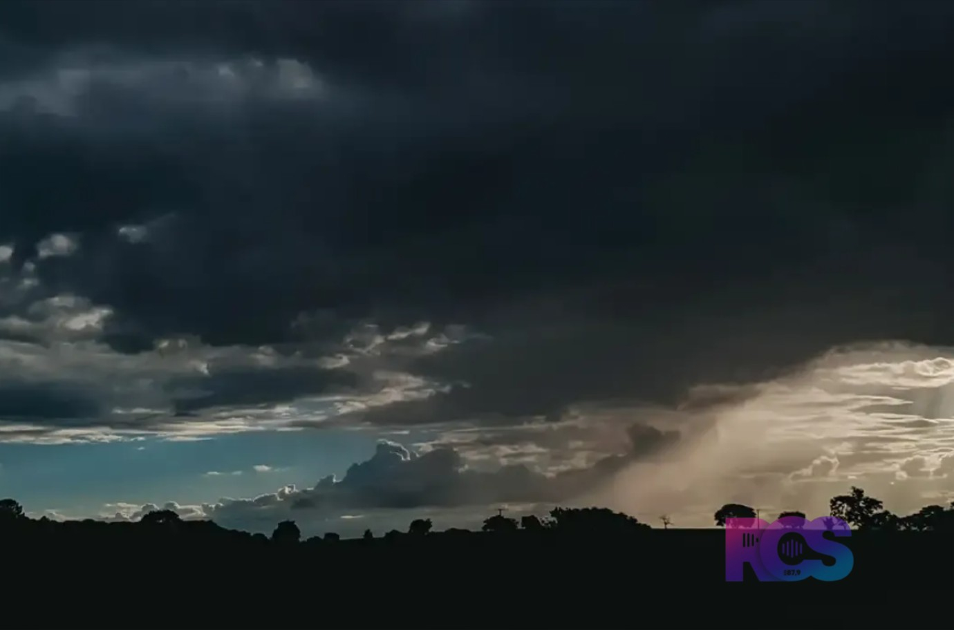 Inmet alerta para tempestades em toda a faixa leste do país